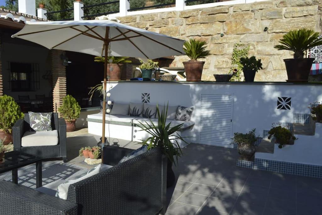 Fantastic Private Villa With Pool Near Ardales And Caminito Del Rey Luaran gambar