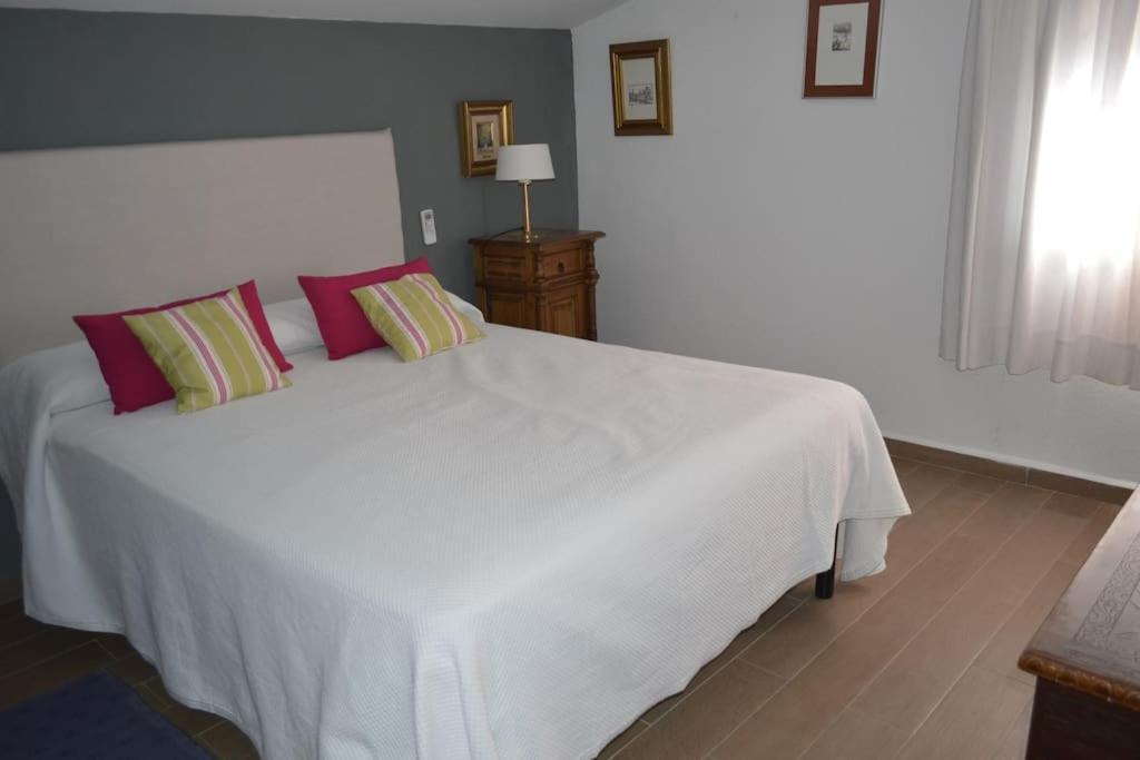 Fantastic Private Villa With Pool Near Ardales And Caminito Del Rey Luaran gambar