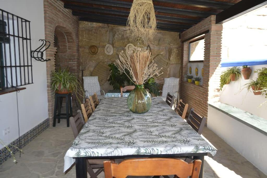 Fantastic Private Villa With Pool Near Ardales And Caminito Del Rey Luaran gambar