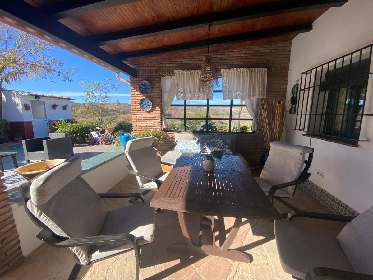 Fantastic Private Villa With Pool Near Ardales And Caminito Del Rey Luaran gambar